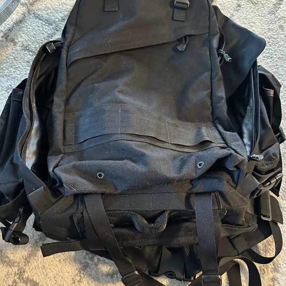 Blackhawk 100 oz hydration pack - Picture 4 of 4